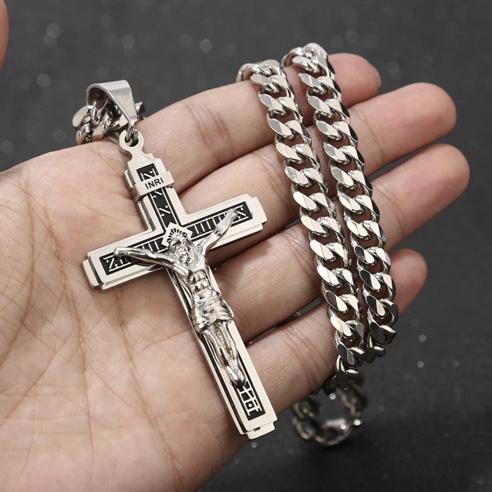 Naszyjnik z Jezusem - Cross Necklace